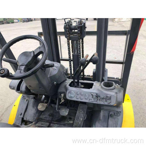 Komastu Fork Lift 3T